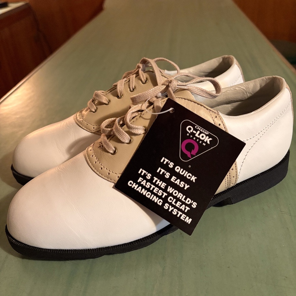 NEW Womens Etonic Comfort Q-Lok Spikeless Golf Shoes Size 7 Wide